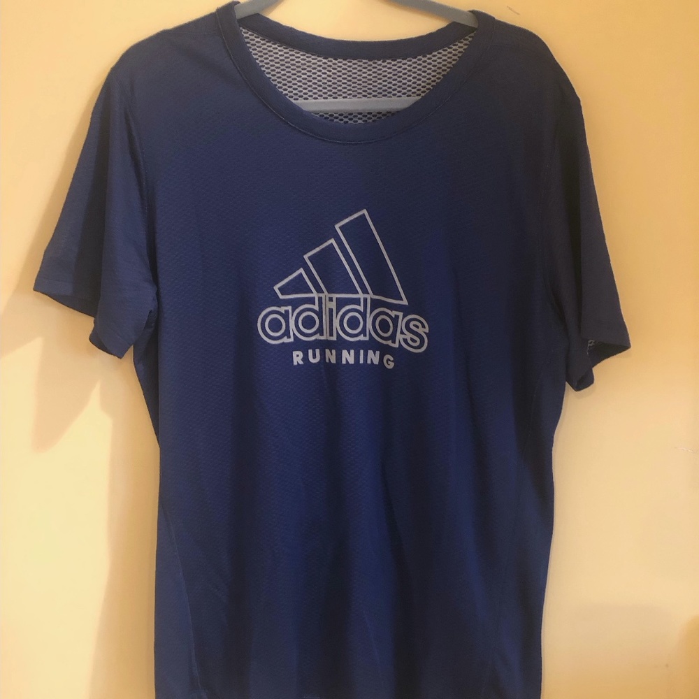 Adidas NWOT Reversible shirt  (2 n 1)